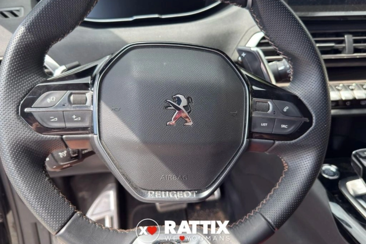 PEUGEOT 3008 ii 2021 1.6 hybrid4 GT Pack 300cv e-eat8 PEUGEOT 3008 ii 2021 1.6 hybrid4 GT Pack 300cv e-eat8